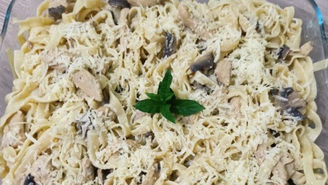 Enfes Tarifler Deniyoruz; Tavuklu Mantarlı Kremalı Makarna!