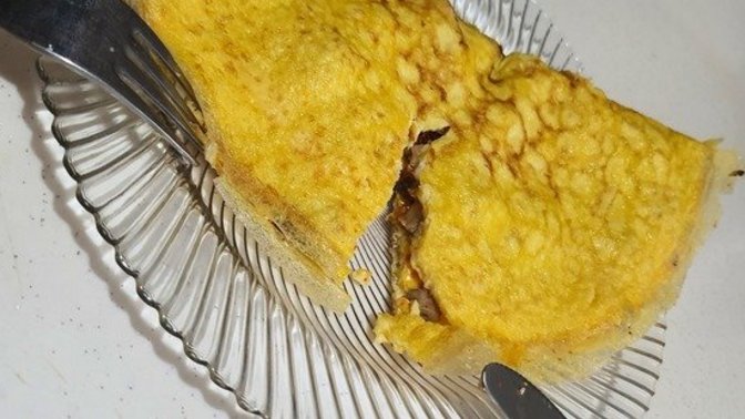 Diyet Rutini İçin Sağlıklı Bir Kahvaltı: Mantarlı Peynirli Omlet Kapama