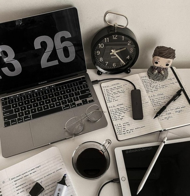 İngilizcenizi Geliştirmenizi Sağlayacak 10 Tavsiye ✍💭👩‍💻