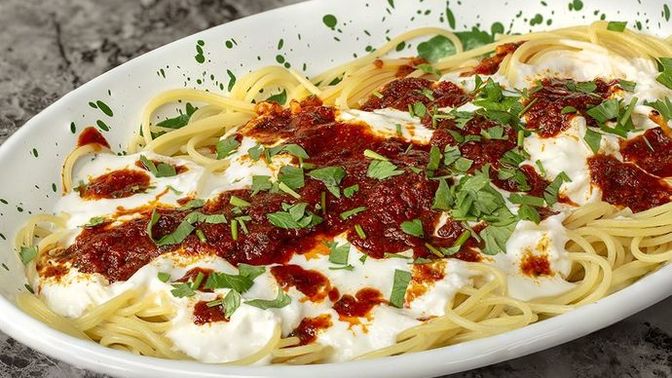 Klasikleşmiş Makarna Soslarına Son! Ev Yapımı 3 Makarna Sosu Tarifi