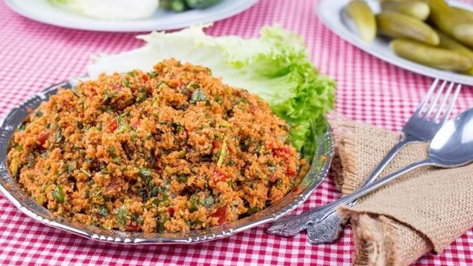 Günlerin Olmazsa Olmazı: Kısır Tarifi!