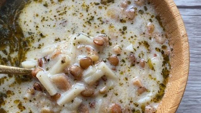 Yeşil Mercimeği Sevdirecek Olan Çorba: Erişteli Mercimek Çorbası Tarifi