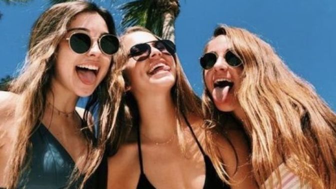 Bu Yaz Bir Harika Olacak! Plajların Tozunu Attırmaya Geldik