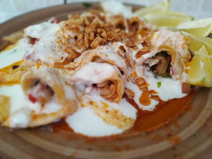 Mersinin Meşhur Lezzetti: Yoğurtlu Tavuk Tantuni