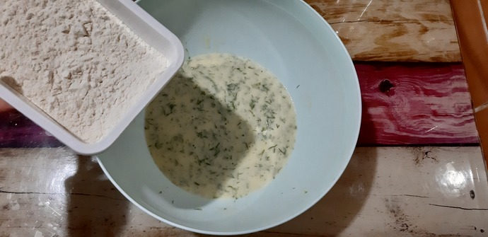 Kahvaltı Sofralarını Renklendiren Lezzet: Dereotlu Poğaça Nasıl Yapılır?