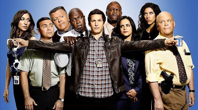 Kapanma Günlerinde Sizi Ekrana Kitleyecek 5 Sitcom Dizi!