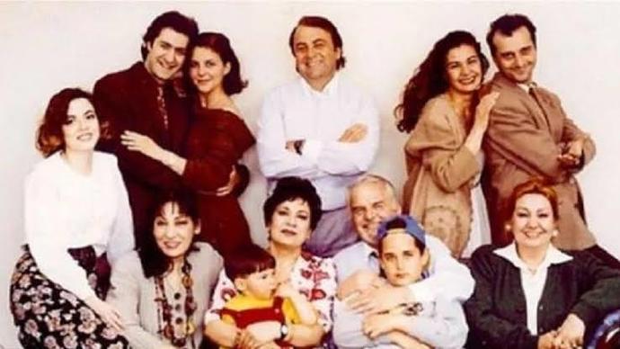 Türk Televizyon Tarihinin En Uzun Dizilerini Merak Ediyor Musunuz? Hangilerini İzlediniz?
