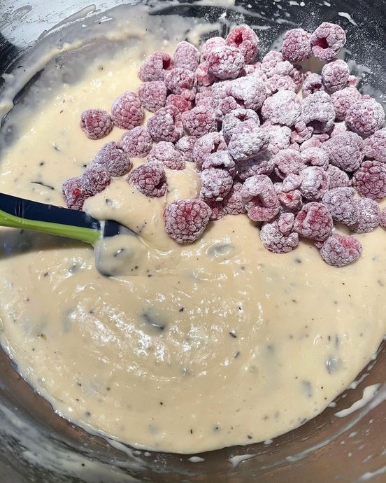 Ekşi Ve Tatlının Harika Uyumu: Frambuazlı Çikolatalı Muffin