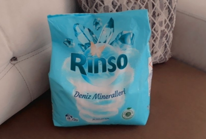 Çamaşırlar Temizse Sebebi Rinso: Daha İlk Kullanımda Tertemiz Yapıyo!