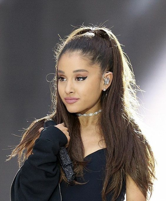 Ariana Grande Ve Değişen Eyeliner Evrimi