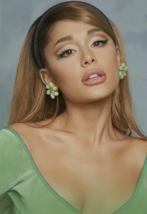 Ariana Grande Ve Değişen Eyeliner Evrimi