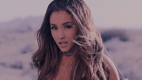 Ariana Grande Ve Değişen Eyeliner Evrimi