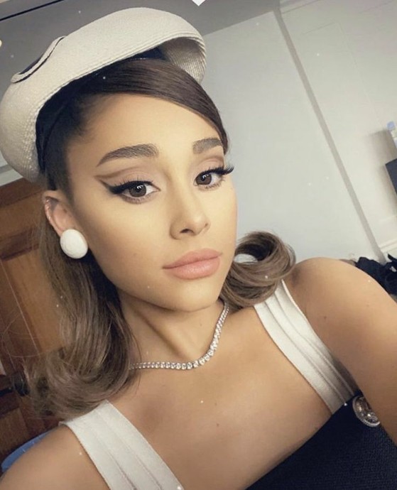 Ariana Grande Ve Değişen Eyeliner Evrimi