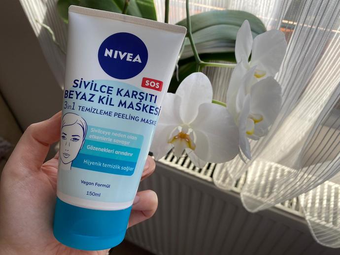 Tek Bir Ürünle Sivilcelere Savaş Açmanın 6 Şahane Yanını Keşfet!