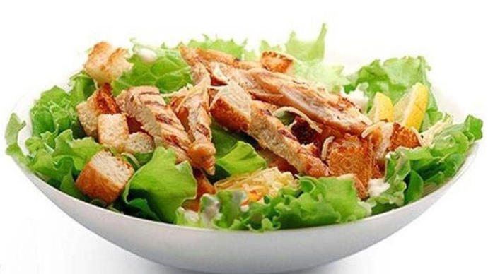 Formunu Korumak İsteyenlere: Farklı, Diyet Dostu ve Doyurucu Salata Tarifleri!