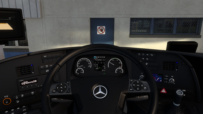 Euro Truck Simulator 2 Otobüsleri Yakından Tanıyalım: Mercedes Benz Torismo 2018 RHD!