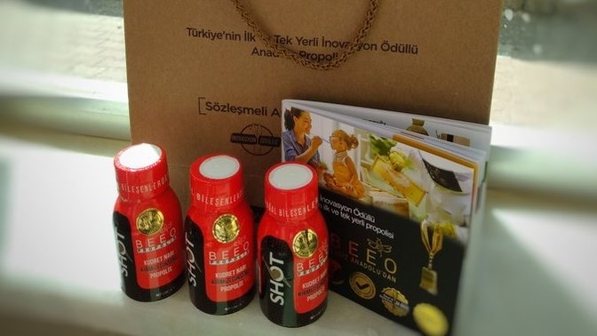 Bi'Bilen Hocamız Aslı Elif Tanuğur Samancı'nın Ginseng Propolis Vitamin Setini İnceledim!