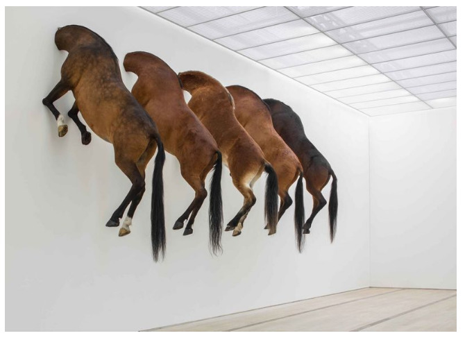 Maurizio Cattelan ile Tanışalım: Komedyen Muz Sanat mı Değil mi?