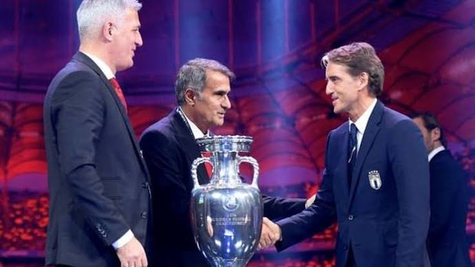 Euro 2020de Karizması İle Güven Veren 7 Menajer!