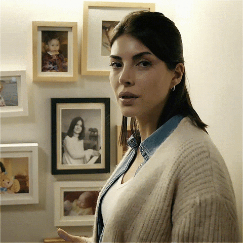 KS Kadınlarına Sorduk; Dış Görünüşünü Beğendiğiniz Birine Mesaj Atar Mıydınız?