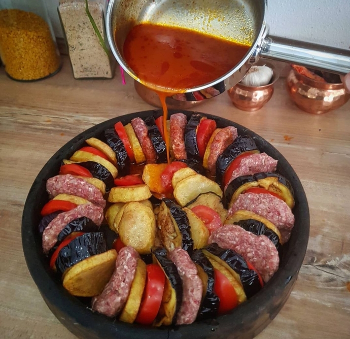 Patlıcanın En Güzel Hali: Güveçte Patlıcan Kebabı