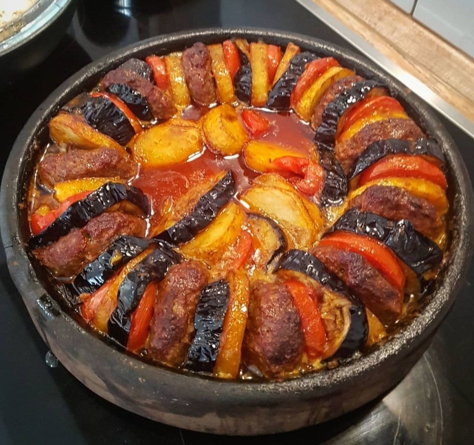 Patlıcanın En Güzel Hali: Güveçte Patlıcan Kebabı