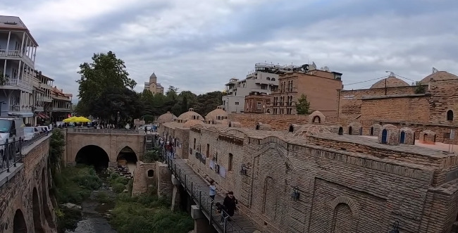 Bir Gün, Bir Ülke, İki Şehir: Gürcistan/Batum ve Tiflis!