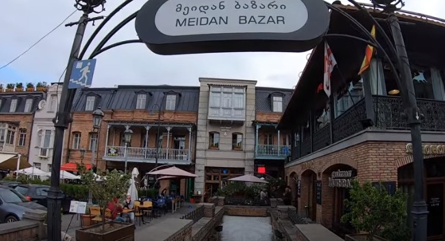 Bir Gün, Bir Ülke, İki Şehir: Gürcistan/Batum ve Tiflis!