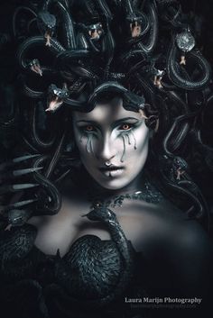 Hikâye Zamanı: Bir Efsanevi Kadın - MEDUSA
