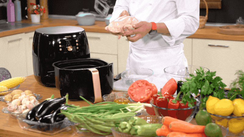 Executive Chef Ayvaz Akbacak’tan Sağlıklı Beslenme İpuçları ve Pekmezli Tavuk Tarifi
