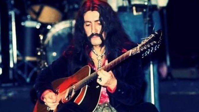 Anadolu Rock ve Türk Rock Rüzgarı Estiren Gelmiş Geçmiş En İyi Vokalist Ve Gruplar!