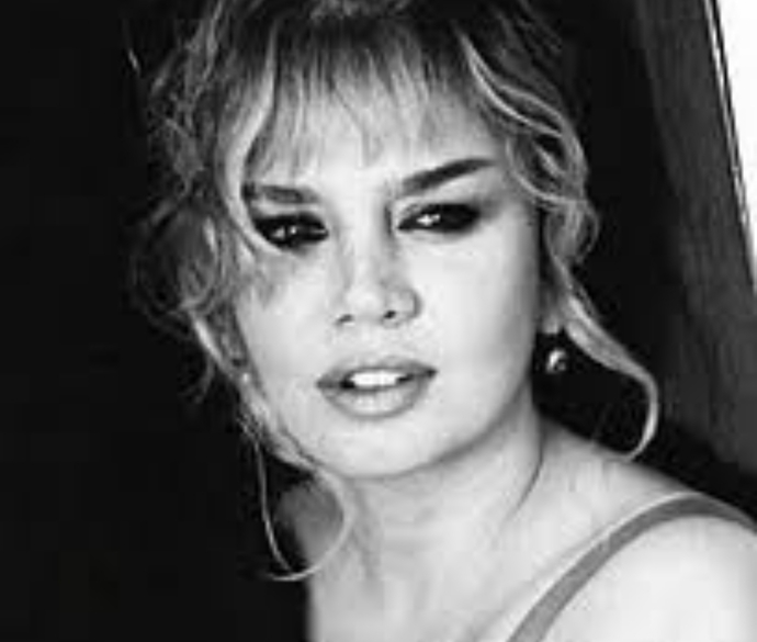 Nostalji Rüzgarı ile 90lara Damga Vuran Efsaneler!