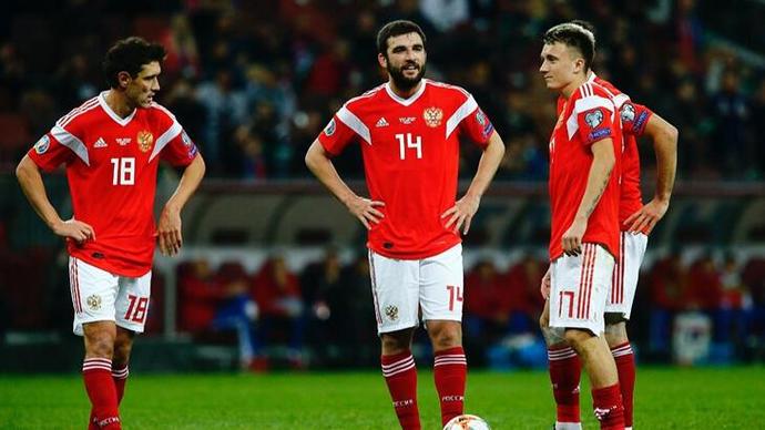 Euro 2020deki Performanslarıyla Hayal Kırıklığı Yaratan ve Göz Dolduran Takımlar!