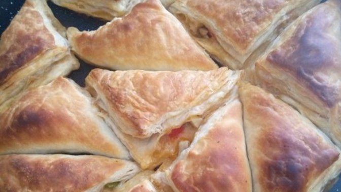 Farklı Bir Tarif İsteyenlere: Mantarlı Börek 🍄