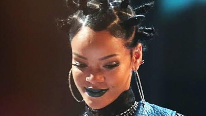 Rihanna ve Değişen Saç Evrimi!