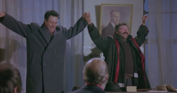 Kemal Sunalı, Kemal Abimizi Vefatının 21. Yılında En Sevilen Karakterleri ile Anıyoruz...