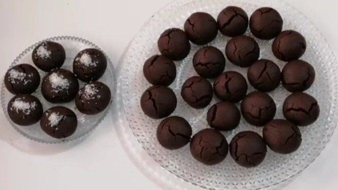 1 Taneyle Yetinmeyecek ve Yedikçe Yiyeceksiniz: Browni Kurabiye!
