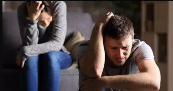 Toksik ilişki, mutluluktan çok üzüntü ve depresyon getirir..