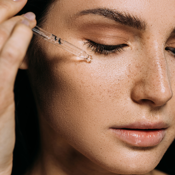 En Çok Sorulan Sorular ve Cevaplarıyla Retinol Kullanımı Hakkında Her Şey!