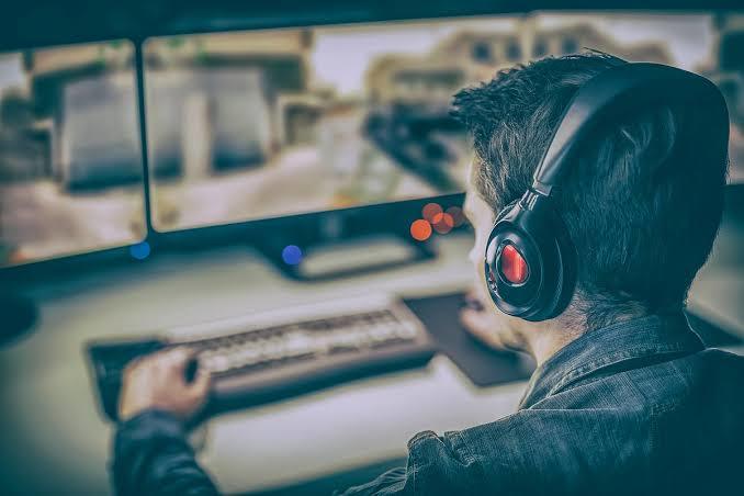 Onlar Oyun Aşkıyla Yanıp Tutuşanlar: Gamer Konu Etiketi Fenomenleriyle Keyifli Bir Röportaj!