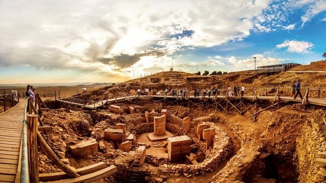 Bilinen Bilinmeyen Bütün Medeniyetlerin Doğduğu Yer; Göbeklitepe!