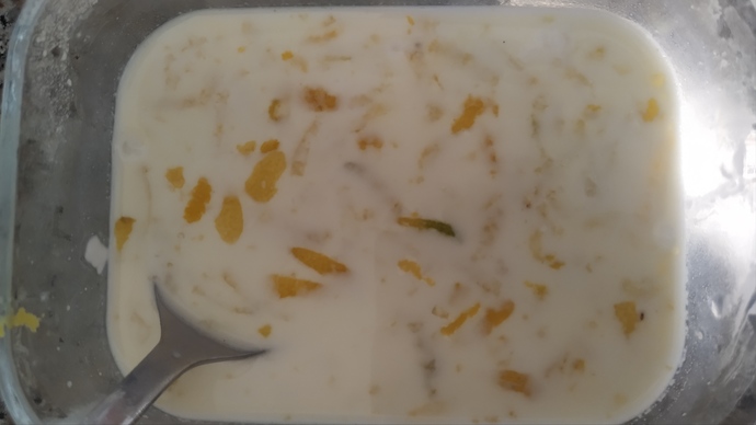 Mayhoş Tadıyla Sizi Büyüleyecek Bir Tarif: Limonlu Sütlaç