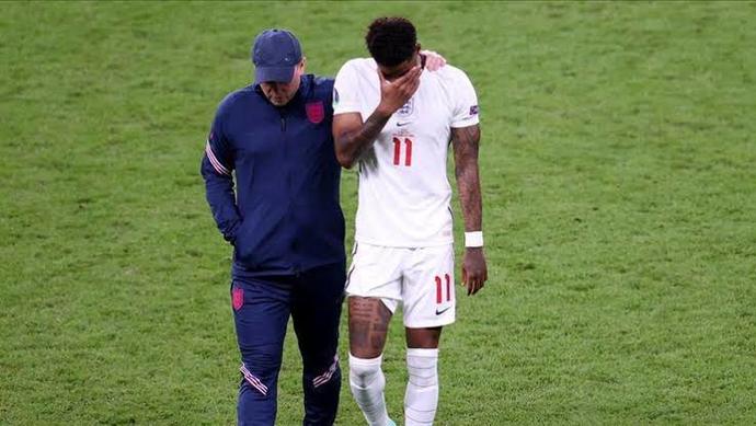 Sürprizlerle Dolu Bir Turnuvayı Geride Bıraktık: EURO2020 Analizi!