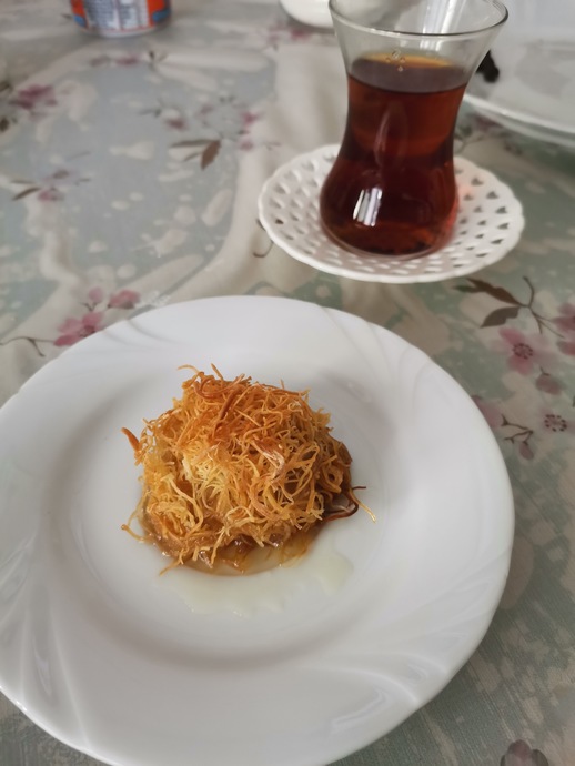 En Pratik Bayram Tatlısı! Fincanda Kadayıf Tarifi!