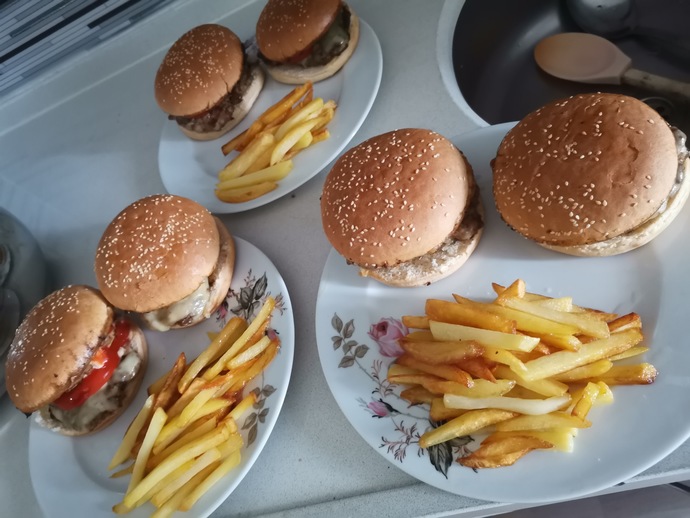 Yapmazsam Olmaz! En Güzel Hamburger Köftesi Tarifi!
