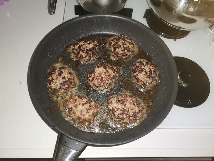 Yapmazsam Olmaz! En Güzel Hamburger Köftesi Tarifi!