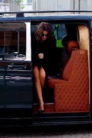 Onlar, Yaptıkları Moderasyonla Kızgın Kumlardan Serin Sulara Atlama Hissi Veren Haziran Ayı Moderatörleri! 🌞