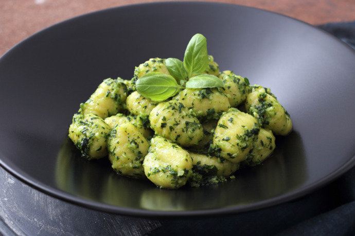 İtalyan Lezzeti Ayağınıza Geldi! Evde Rahatça Yapabileceğiniz Gnocchi Al Pesto Tarifim!