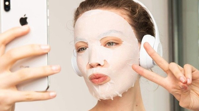 Nivea'nın Yeni Tasarlanan Kağıt Maskesini Deniyorum! Ne Tür Maskeler Kullanıyorsunuz? 