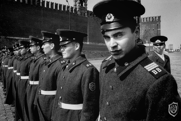Sovyetler Birliğinin İstihbarat Servisinin Geçmişten Günümüze Hikayesi: KGB
